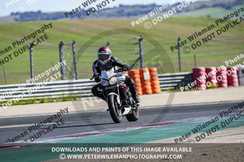 Circuito de Navarra;Spain;event digital images;motorbikes;no limits;peter wileman photography;trackday;trackday digital images